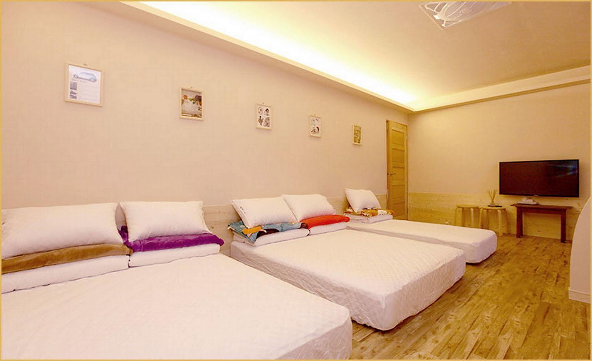 Lung Hill B&B Taitung Ngoại thất bức ảnh